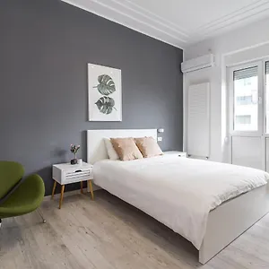 https://modern-apartment-in-the-heart-of-bucharest.bucharesthotelsnow.com